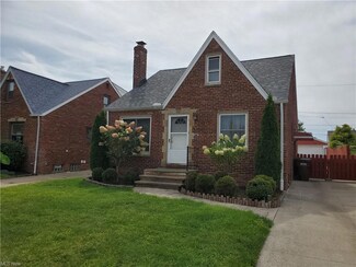 8311 Whittington Dr, Cleveland, OH 44129
