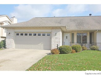 2828 Cronin Dr, Springfield, IL 62711