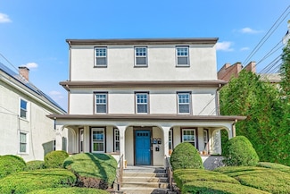 1011 Massachusetts Ave, Arlington, MA 02476