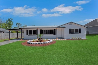1475 3rd Ave, Deland, FL 32724