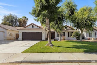12722 Lavina Ave Unit 2, Bakersfield, CA 93312