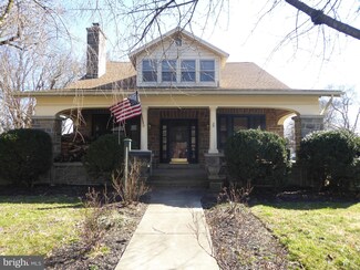 260 W Evergreen St, West Grove, PA 19390