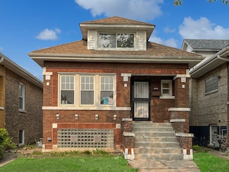 1634 Harvey Ave, Berwyn, IL 60402