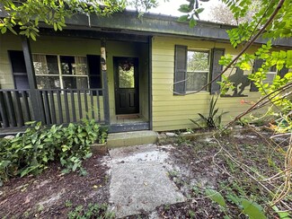 42225 Saint Claire Lake Dr, Deland, FL 32720