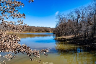 1992 Sand Flat Rd, Jacksboro, TX 76458