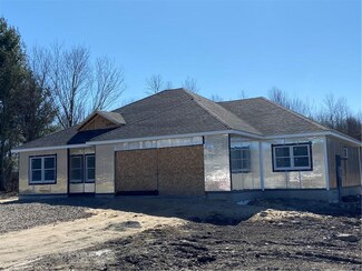 4 Hinman Rd, Pulaski, NY 13142