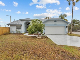 4994 Klosterman Oaks Blvd, Palm Harbor, FL 34683