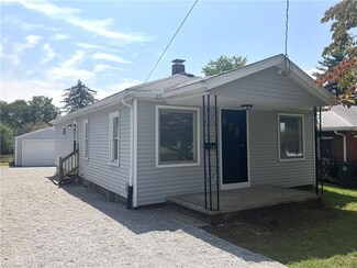 984 Chester Ave, Akron, OH 44314