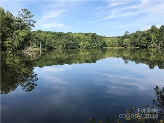 2793 Catawba Rd Unit 24, Great Falls, SC 29055