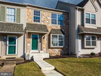 120 Concord Ct Unit 71, Kennett Square, PA 19348