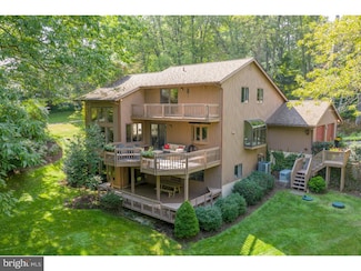 3 Black Rock Rd, Chadds Ford, PA 19317