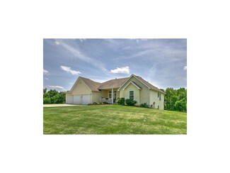 3701 SE 228th St, Lathrop, MO 64465