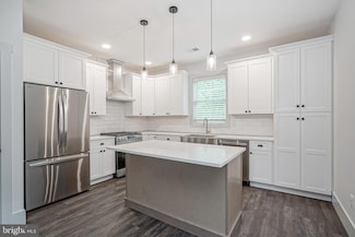 1208 Cedar Ave, Voorhees, NJ 08043