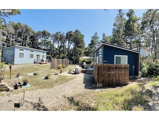 4570 Heceta St, Florence, OR 97439