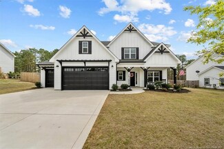 121 Amelia Dr, Carthage, NC 28327
