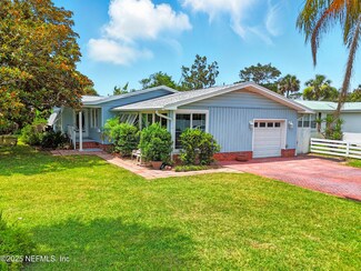 622 11th St N, Jacksonville Beach, FL 32250