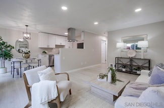 9516 Carroll Canyon Rd Unit 113, San Diego, CA 92126
