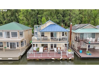 14587 NW Larson Rd Unit 4, Portland, OR 97231