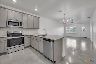 1130 S College Ave, Troy, TX 76579