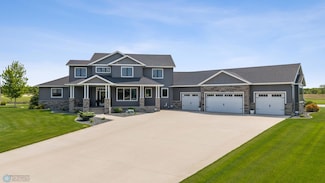 787 Riverbend Rd, Oxbow, ND 58047
