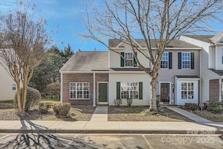 7871 Petrea Ln, Charlotte, NC 28227