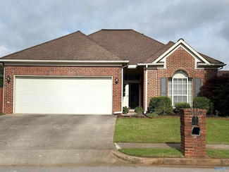 504 Sussex Dr SW, Huntsville, AL 35824
