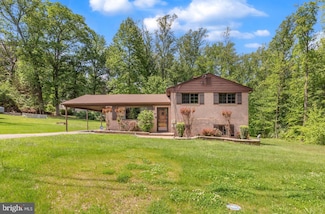 7509 Glade Dr, Fort Washington, MD 20744