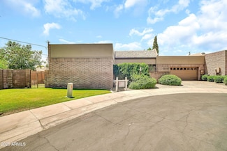 7037 N 11th Dr, Phoenix, AZ 85021