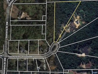 3412 Cedarhurst Dr, Decatur, AL 35603