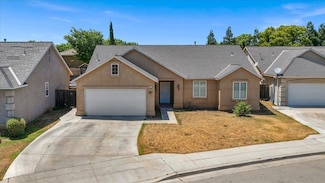 2641 N Knoll Ave, Fresno, CA 93722