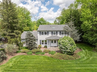36 Windgate Dr, New City, NY 10956