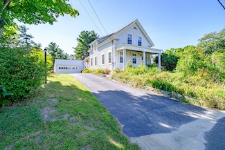 5 Naples Rd, Harrison, ME 04040