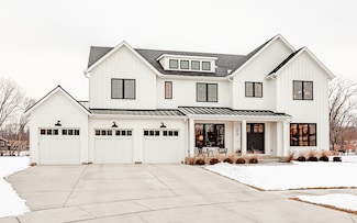 286 W Michigan Ave, Palatine, IL 60067