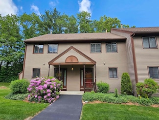 302 Eastview Dr, Wilton, NH 03086