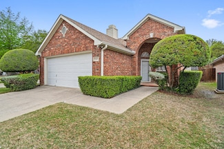 2317 Leafy Glen Ct, Bedford, TX 76022