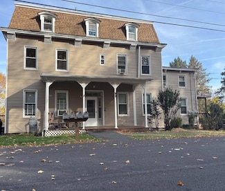 63 Orchard St Unit 1N, Marlboro, NY 12542