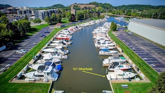 121 Wharfside, Grand Haven, MI 49417