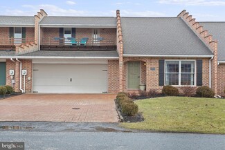 77 Brookmeadow Ln, Chambersburg, PA 17201