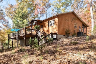 61 Quail Woods Rd, Murphy, NC 28906