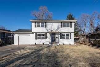 1316 Orchard St, Adel, IA 50003