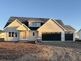 W5846 Delta Dr, Harrison, WI 54952