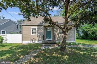 415 Center Ave, Runnemede, NJ 08078