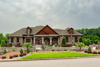 563 Pond Apple Rd, Clarksville, TN 37043