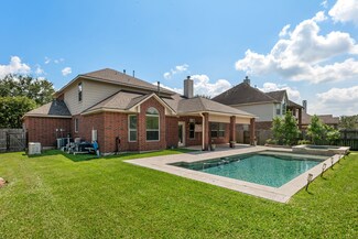13419 Popes Creek Ln, Houston, TX 77044