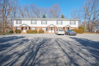 1009 22nd St NE Unit A-E, Hickory, NC 28601