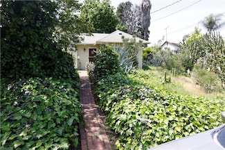 6441 Varna Ave, Van Nuys, CA 91401