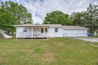 1509 Mitchell Dr, Bonham, TX 75418