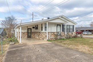 2001 Kentucky Ave, Poplar Bluff, MO 63901