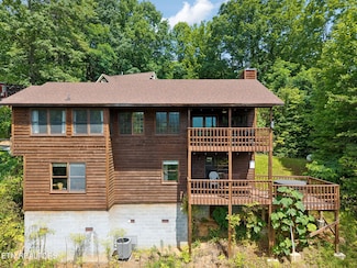 860 Heiden Dr, Gatlinburg, TN 37738
