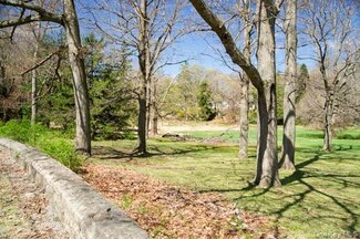 182 Tuxedo Rd, Tuxedo Park, NY 10987